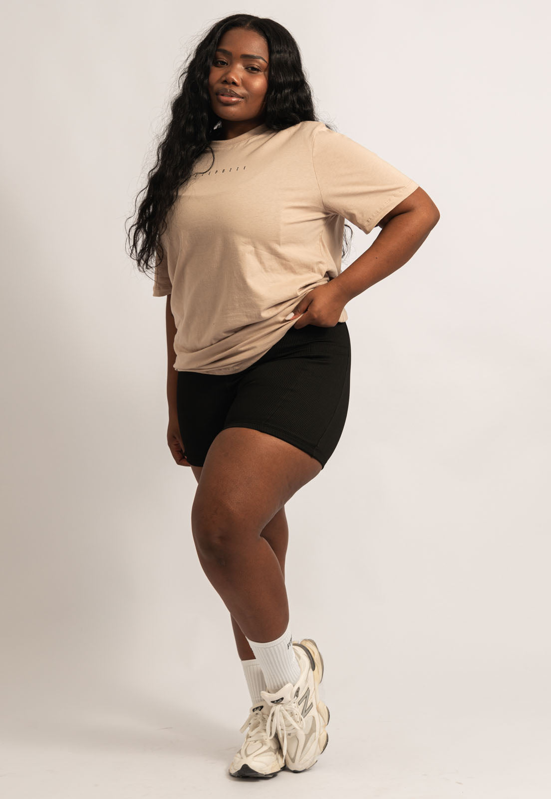 Camiseta lisa bege árido Magnetic