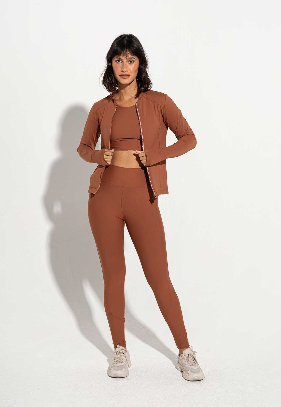 Conjunto Top fechado dupla face+Legging lisa+Jaqueta lisa capuccino Aura