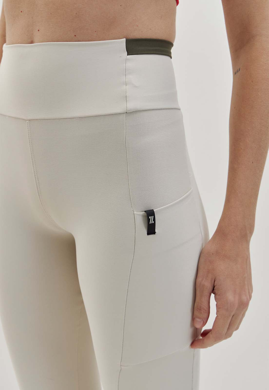 Legging bicolor luna e verde elite com bolsos Voá