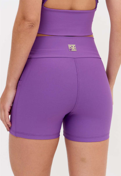 Bermuda lisa roxo fusão com bolsos Alquimia