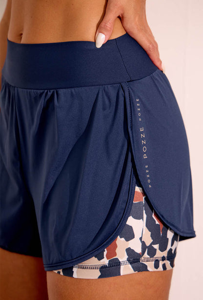 Shorts duplo liso marinho com bolso Gaia