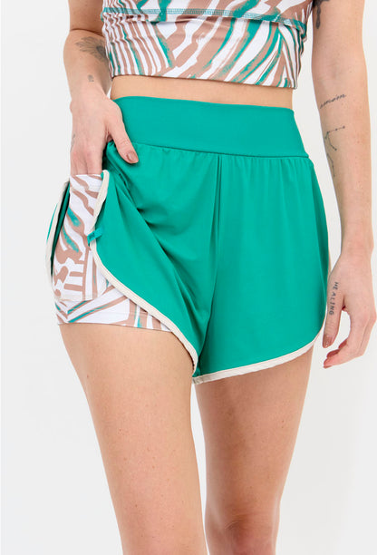 Shorts duplo liso verde folha com bolso Lance