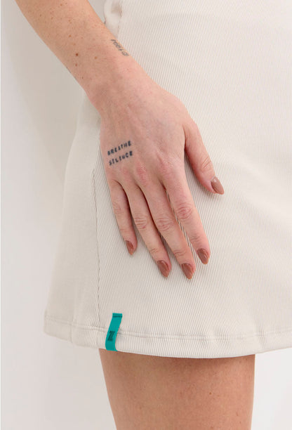 Vestido luna com gola verde folha e bermuda interna Lance