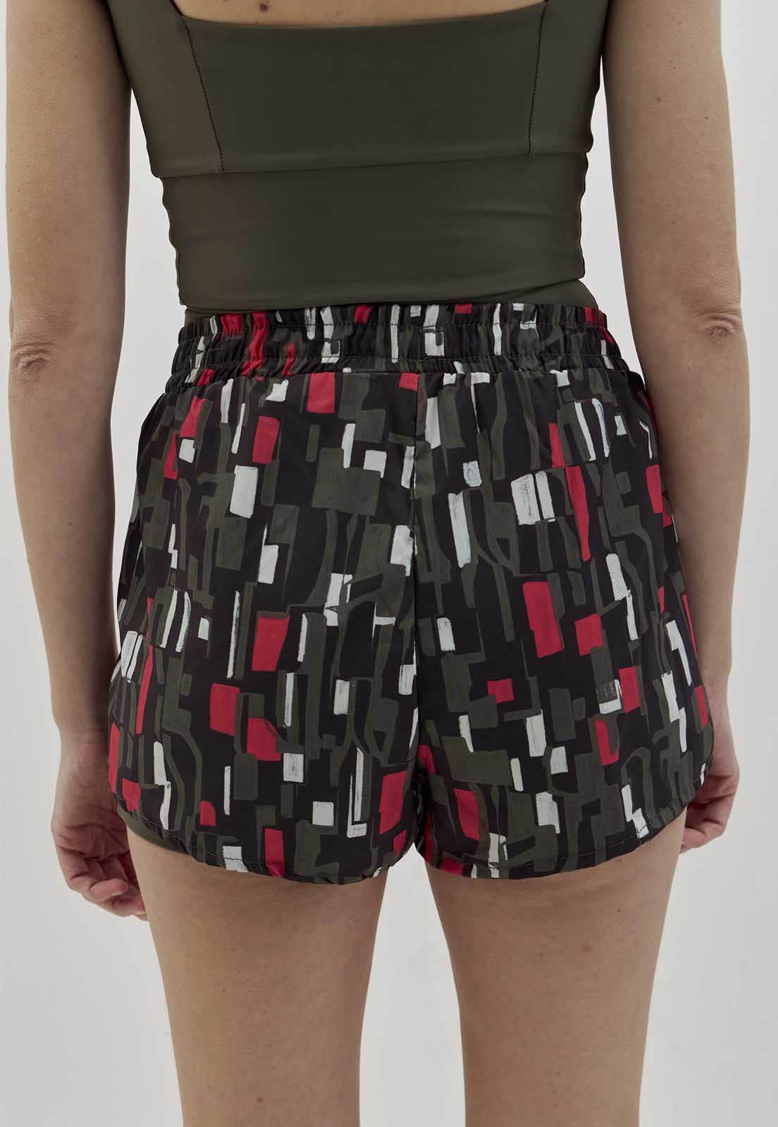 Shorts estampado 2 em 1 com bolsos e bermuda interna verde elite Voá