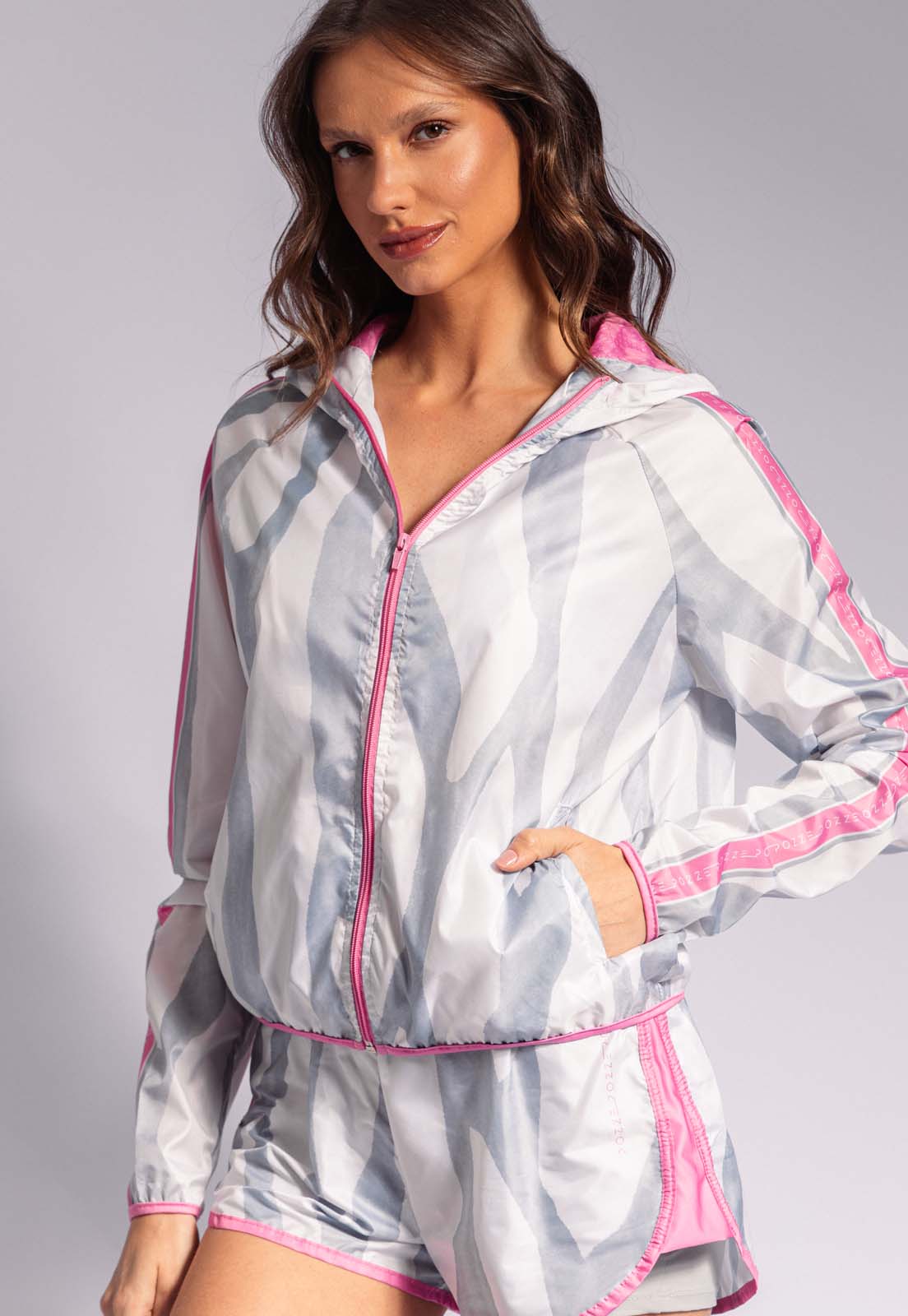 Jaqueta Corta Vento estampada Urbane